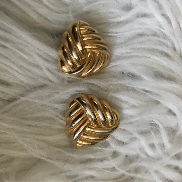 Dior Jewelry - Christian Dior Clip On Earrings